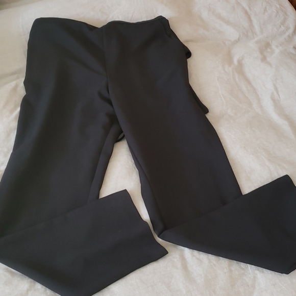 OSOS off shoulder jumpsuit - Picture 4 of 6